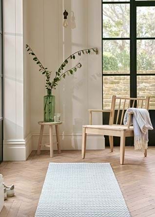 Chedworth wave rug 240 x 70 01 retouched WoF
