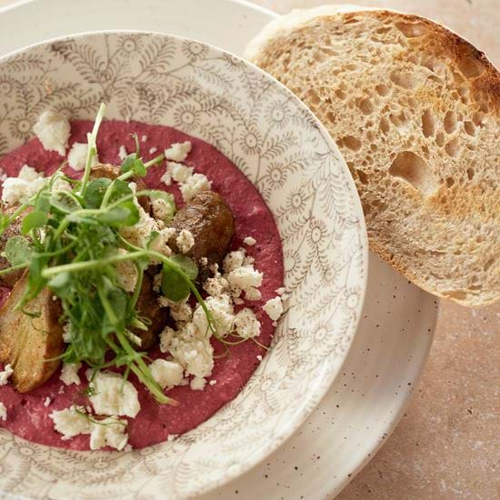 Beetroot Hummus & Artichoke