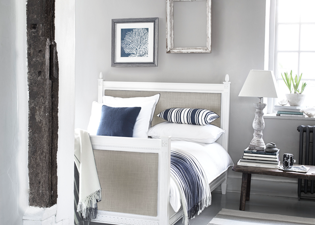 LARSSON_DOUBLE_BED_HOLKHAM