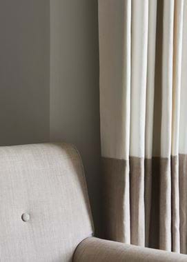 Curtains_&_blinds_Curtain_Clara_Warm_White_Holkham_Sand_Bottom_292