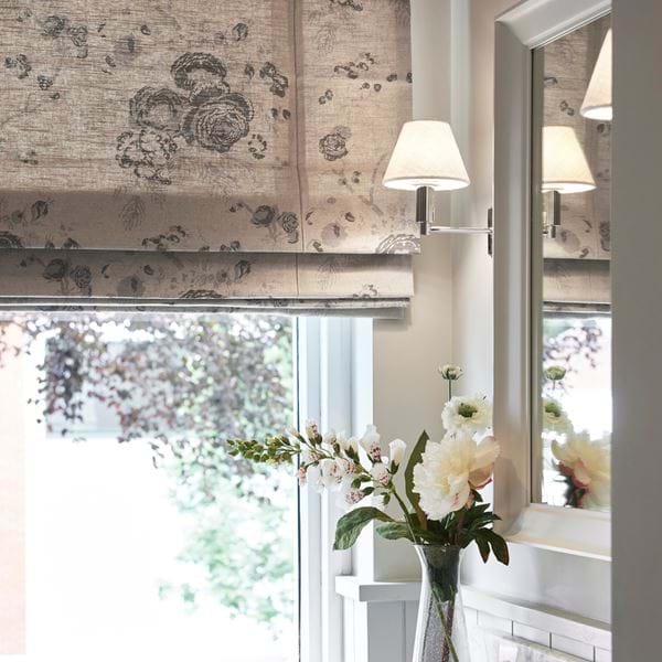 Curtains_&_blinds_Roman_Blind_Emma_Dove_323