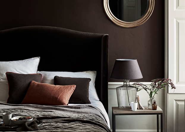 Aw18_Part3_Bedroom_Charlie_Headboard_Isla_Grouse_MASTER_146_Walnut