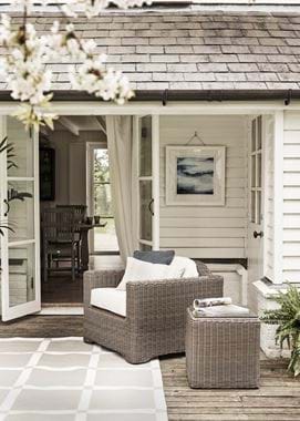 Tresco Armchair with Coleton Side Table_Outdoor Living