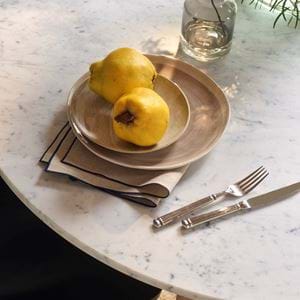 WYCOMBE_DINING_MARBLE_SHOT13_0089_DETAIL