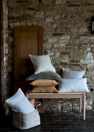 Scatter cushions