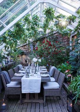 Hudson Table in Greenhouse Version 5