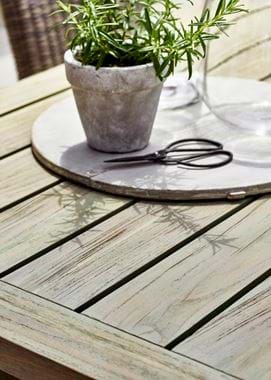 Pembrey 8-Seater Table_Garden Furniture_Detail