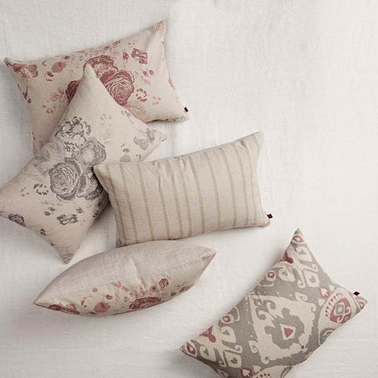 2018-2-16 Cushions_Delilah
