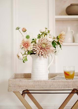 Ranuncula & Dahlia Bouquet