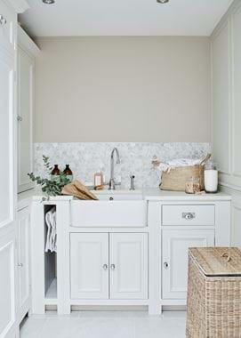 EMMA_WHITE_KCS_8_011