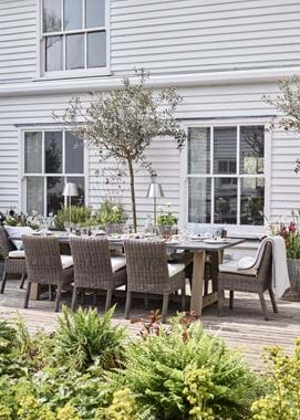 Stanway table with Toulston chairs