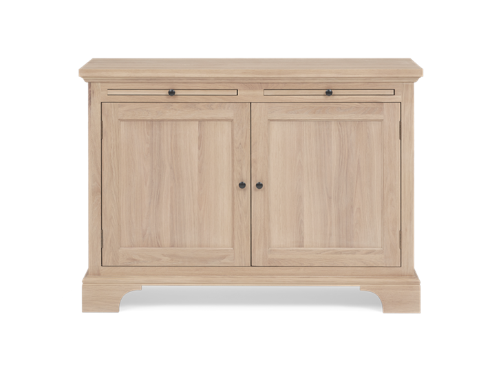 Henley 4ft Oak Sideboard Front