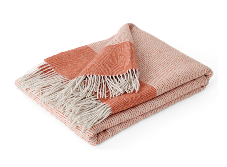 Otterburn throw, burnt sienna_3quarter