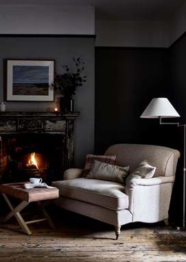 Olivia loveseat with lamp