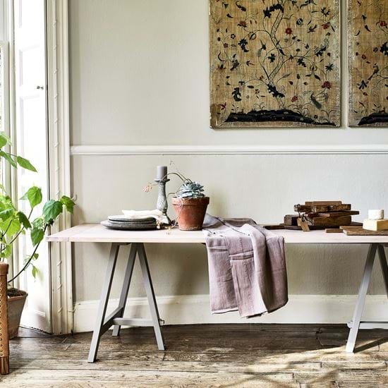 STORIES_TRESTLE_TABLE_shadow 3