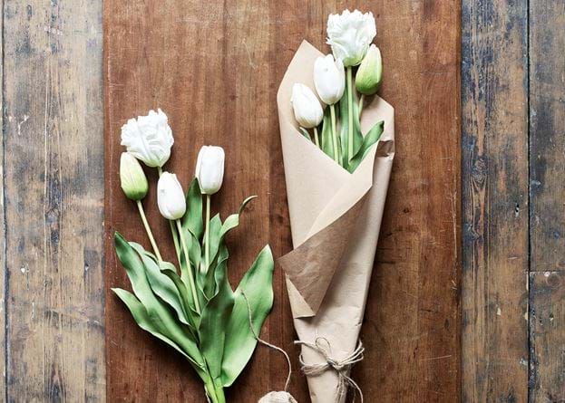 Tulip Bunch 4 Stems White