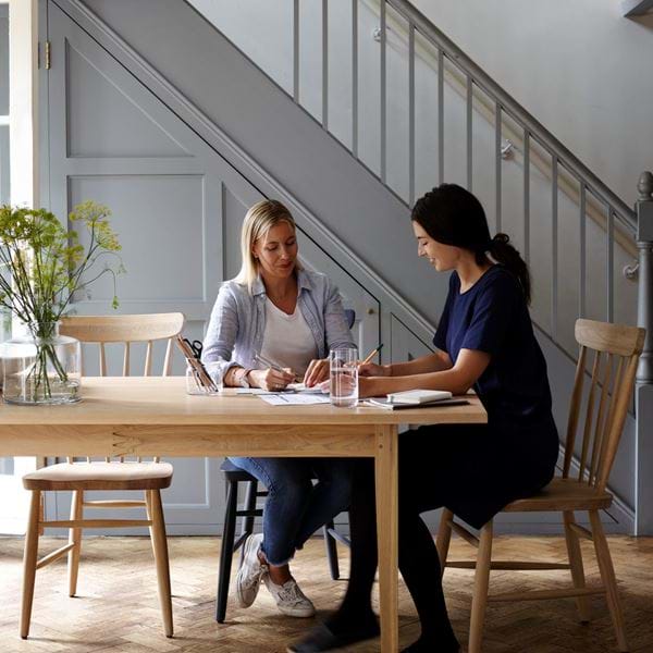 Intro_Wardly_Table_093
