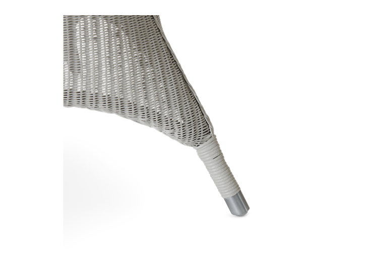 Chatto round four-seater table