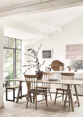 HEBDEN_TABLE_PORTRAIT_013