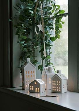 CASTLETON VILLAGE LIT 5_RT