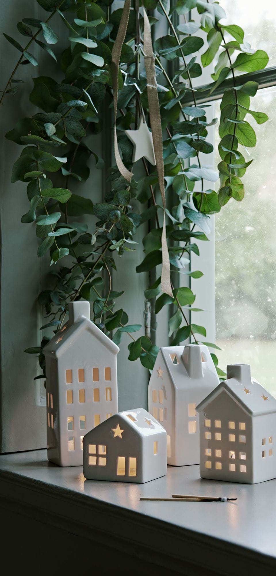 CASTLETON VILLAGE LIT 5_RT