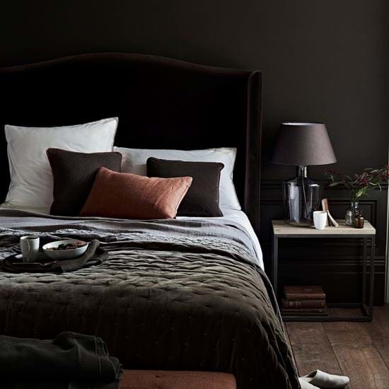 Aw18_Part3_Bedroom_Charlie_Headboard_Isla_Grouse_MASTER_138