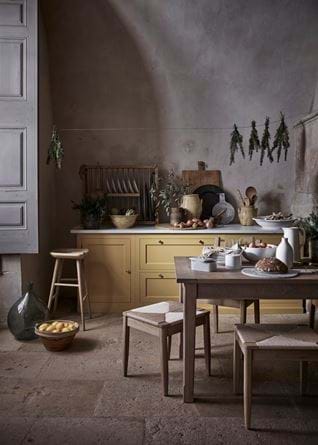 KITCHEN_HENLEY_MAIN_P_023 without dog retouched WoF