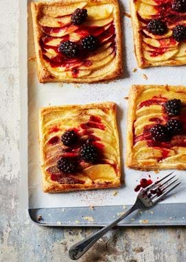 Blackberry tarts