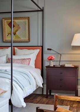 Master Bedroom_Aldwych Bedside_03
