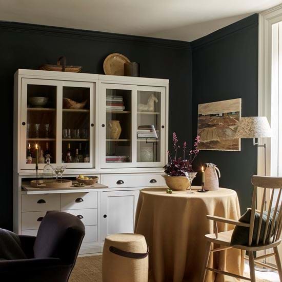 CHAWTON TALL DOUBLE DRESSER_064