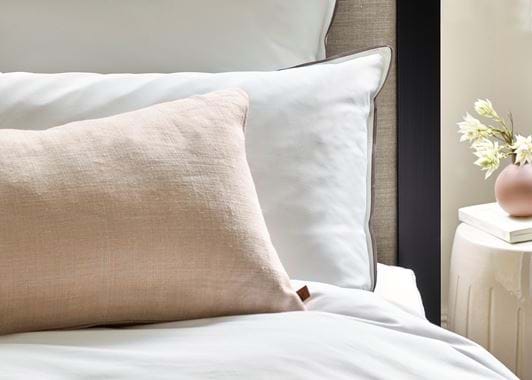 Bed linen Oyster Pink scatter cushion