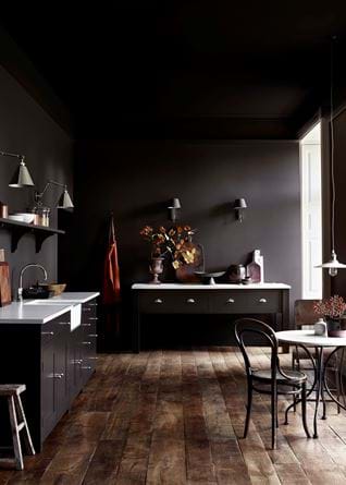 Suffolk Walnut Kitchen Straight