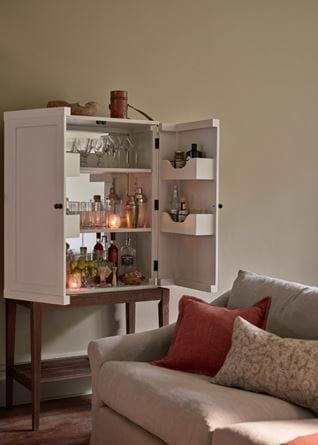 AW20_ArdinglyDrinksCabinet_166