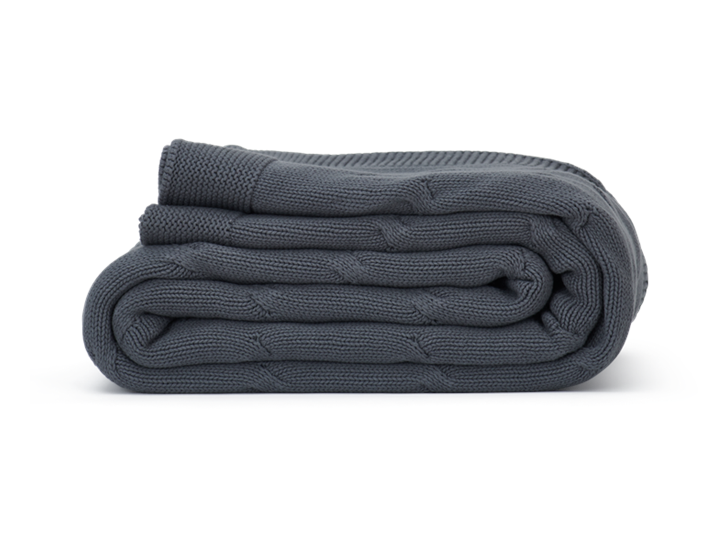 Islay Half Cable Throw Charcoal_Side