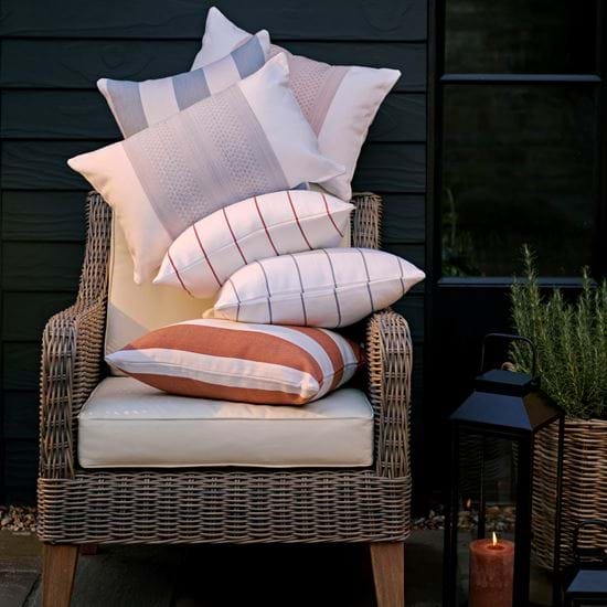 Outdoor scatter cushion collection 01