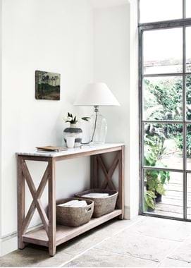 HERSTON_CONSOLE_TABLE_010