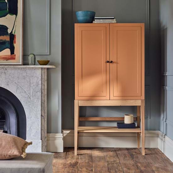 Ardingly Dressing Table_ with shelf_GIF 01