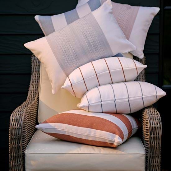 Outdoor scatter cushion collection 02