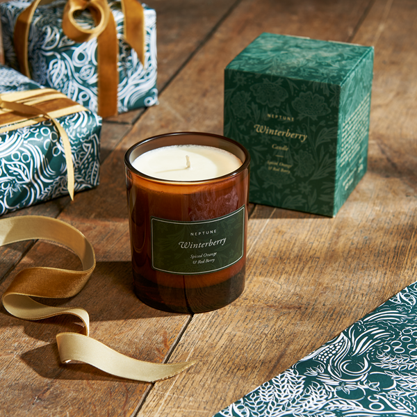 Winterberry Candle_02.tiff