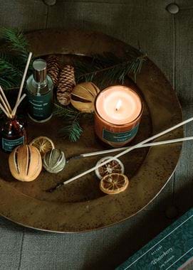 Xmas20_Winterberry Matches-2