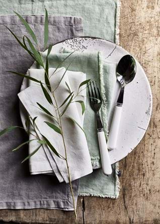 HENLEY_SAGE_KITCHEN_101