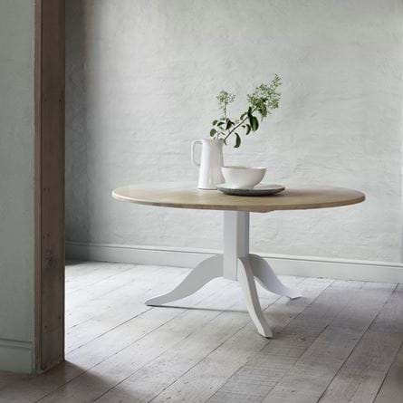Chichester round dining table