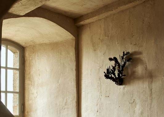Garrick wall light