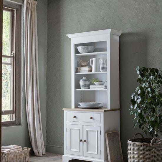 SS18_CHICHESTER_DRESSER_021_A_v1 __RT