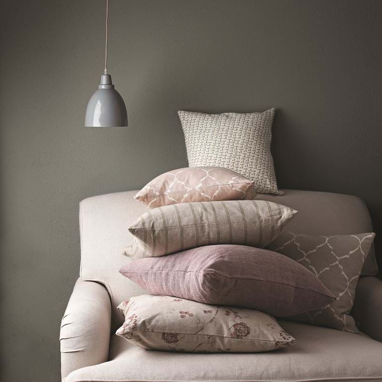 2018-2-16 Cushions_Grace