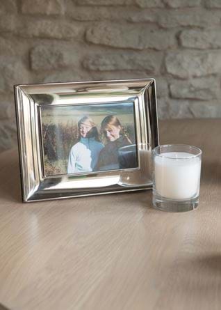 Photo frame