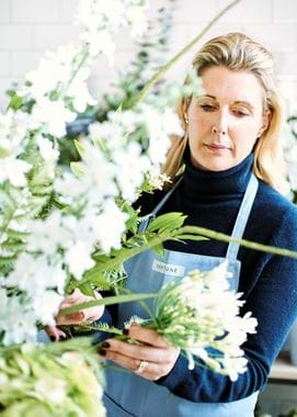 Hannah Redman Spring Flower Arranging