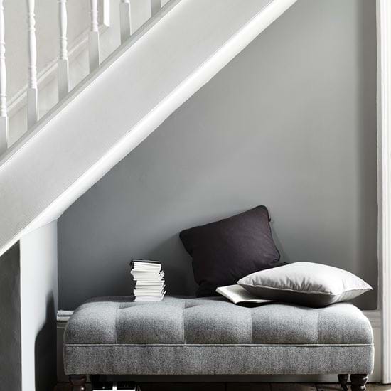 FOOTSTOOL_009