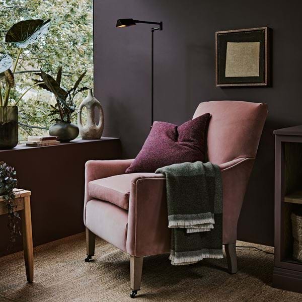 Reading Corner_Theo Armchair