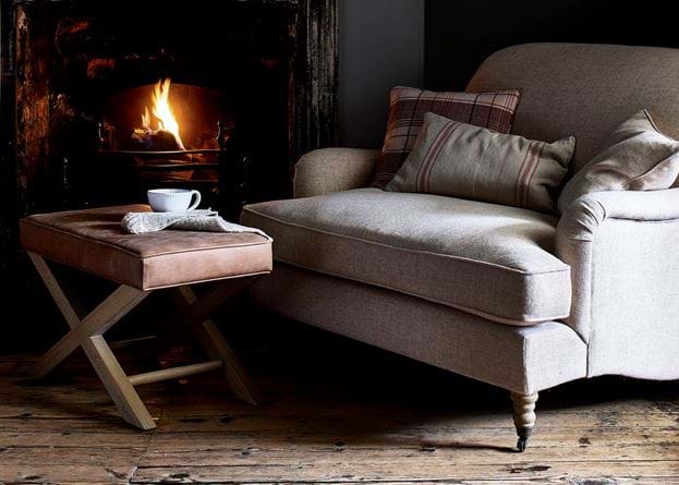 Olivia loveseat no lamp